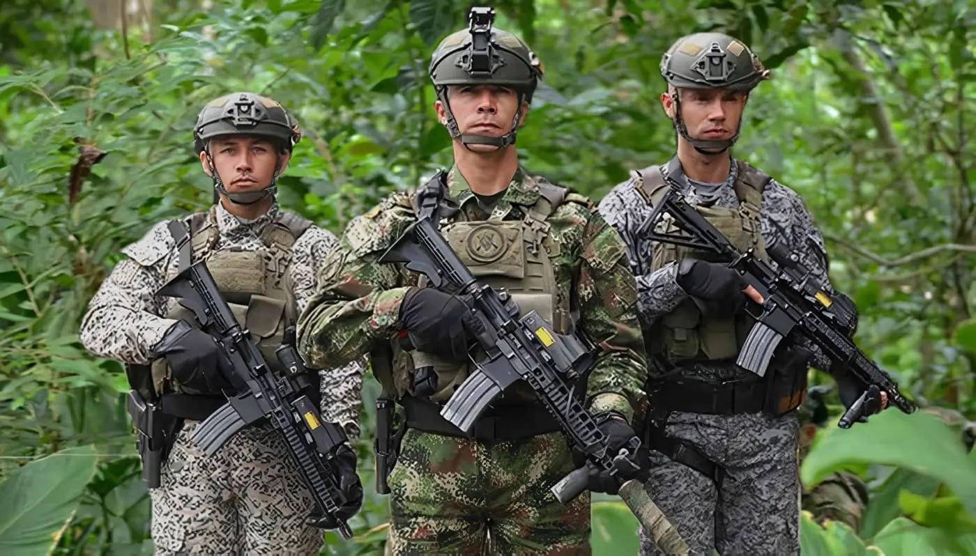 Fuerza Pública colombia legislación y normativa
