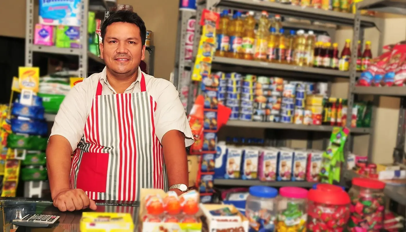 El tendero colombiano, oficio y perfil