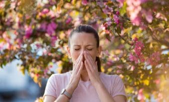 Contaminación ambiental y la relación con asma y alergias respiratorias