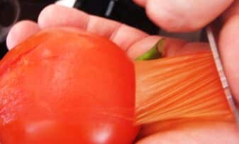 Cómo Pelar el Tomate