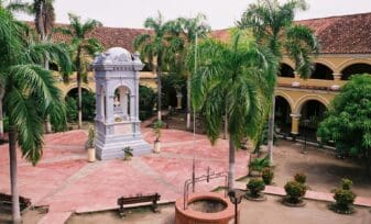 Plaza de Mompox Colombia