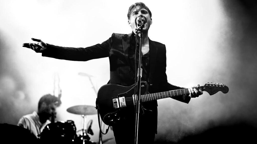 Franz Ferdinand - Take me out