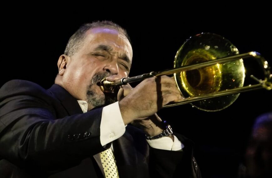 Willie Colon