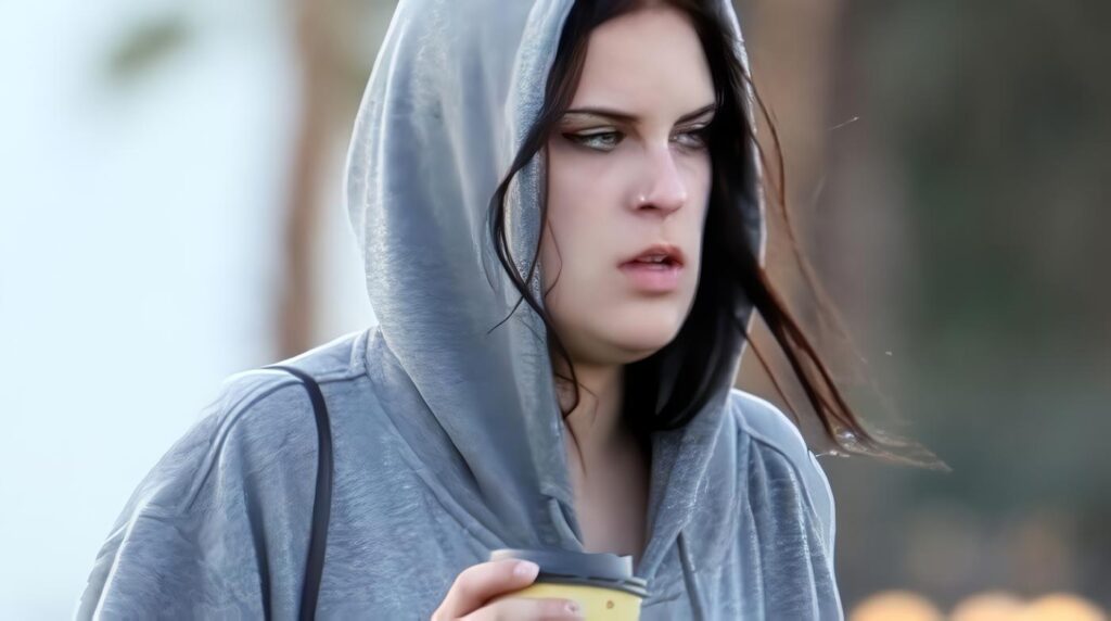 Arrestan hija de Bruce Willis y Demi Moore