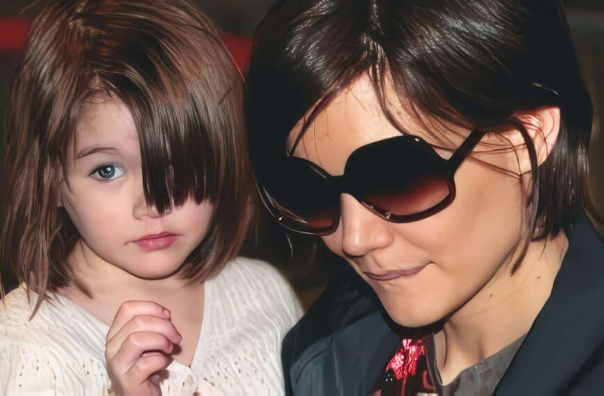 Katie Holmes y Suri Cruise sufren un accidente de coche en Nueva York - Famosos