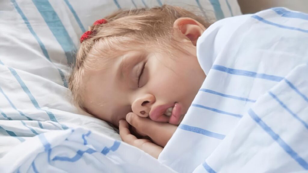 Niños que duermen menos pesan más