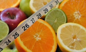 Vitamina C junto con la grasa podrían suscitar el cáncer