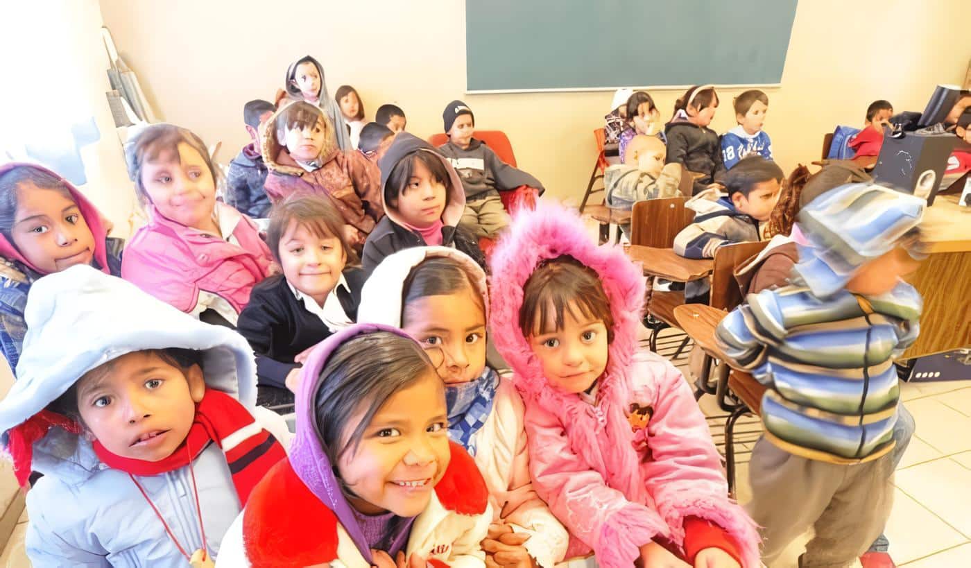 Los niños se mantienen más delgados durante el Año Escolar