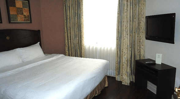 Grand Hotel & Suites (Hoteles en Toronto)