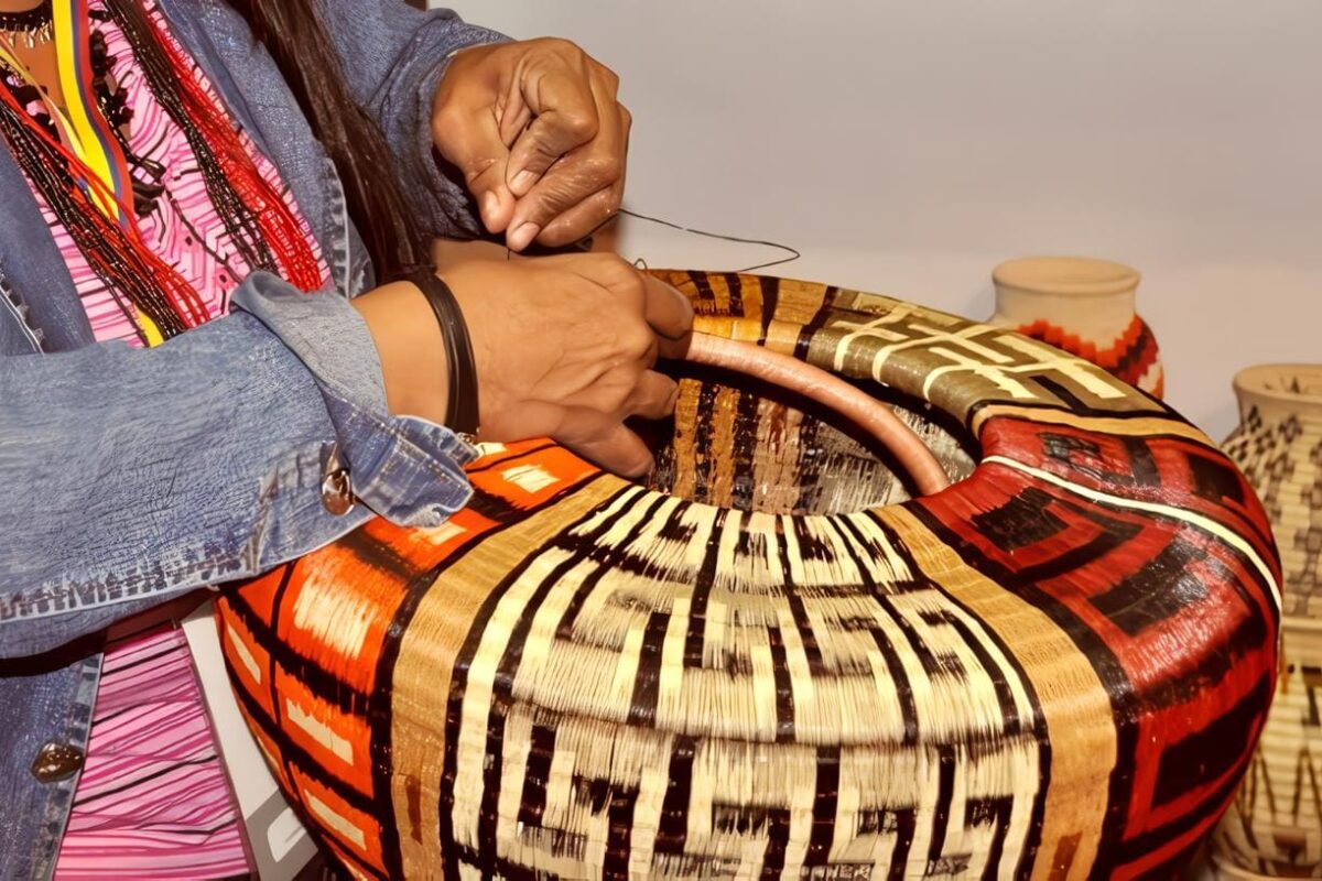 Artesanias de Colombia