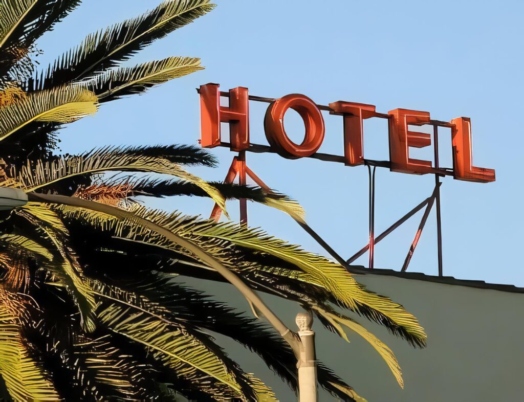 Título VIII: Del Contrato de Hospedaje