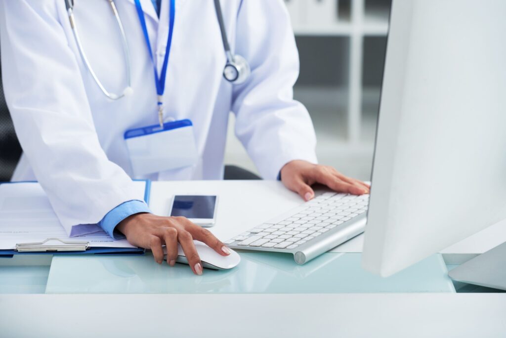Editorial, Informática Médica