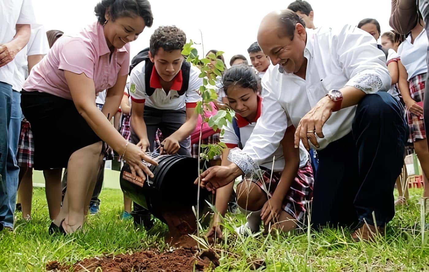 Uso e Influencia Ambiental de los Recursos Naturales Renovables