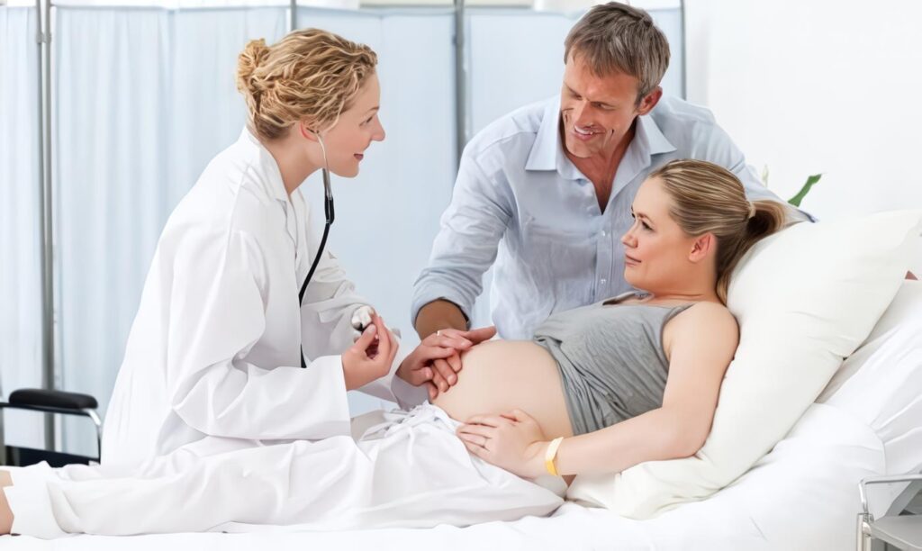 ¿Cual es La Frecuencia Indicada para La Auscultación de La Frecuencia Cardiaca Fetal durante El Expulsivo?