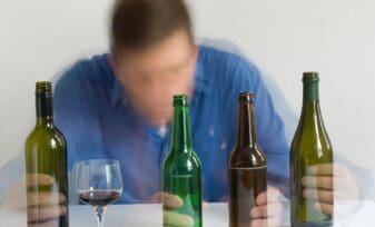 Evaluación inicial del paciente con intoxicación aguda por alcohol