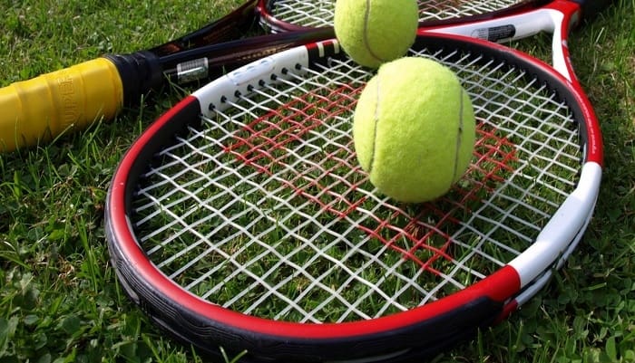 Cómo Escoger la Raqueta de Tenis más Adecuada