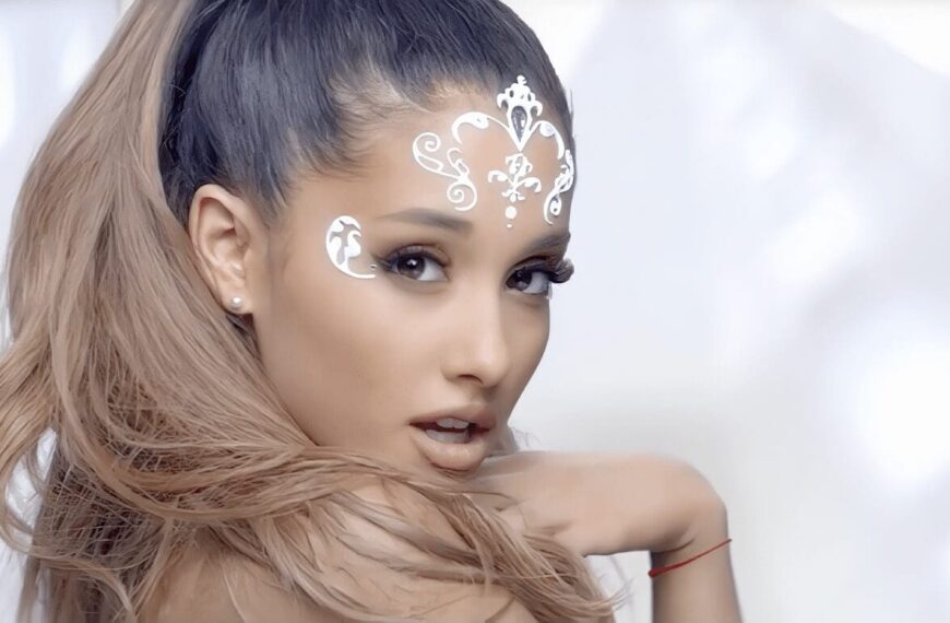 Ariana Grande - Break Free