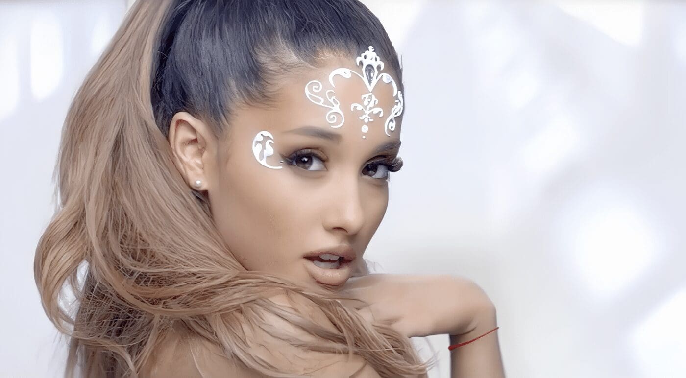 Ariana Grande - Break Free