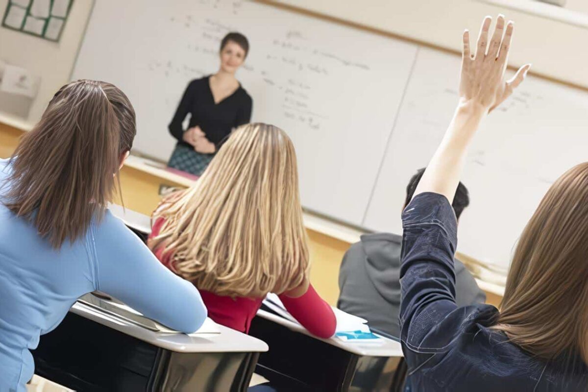 Afiliación de Estudiantes a Riesgos Laborales