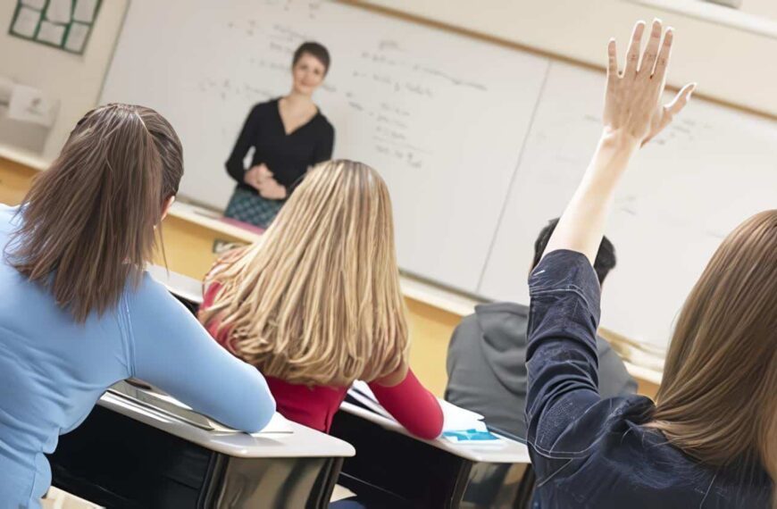 Afiliación de Estudiantes a Riesgos Laborales