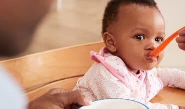Nuevos Alimentos en la Dieta del Bebé según su Edad