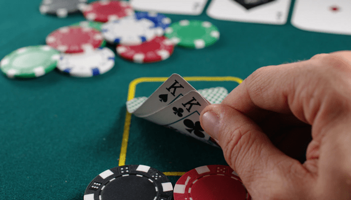 5 Famosos que son muy buenos Jugando al Póker