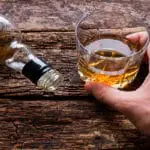 Detección y Tratamiento de Intoxicación por Dependencia del Alcohol