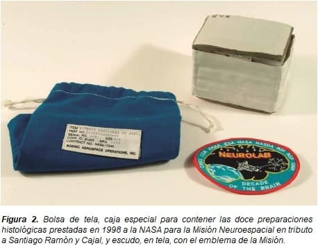 Bolsa de tela, caja especial para contener las doce preparaciones histológicas