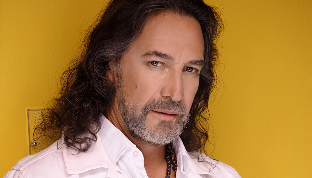 Marco Antonio Solís