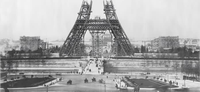 Torre Eiffel Historia y Construcción