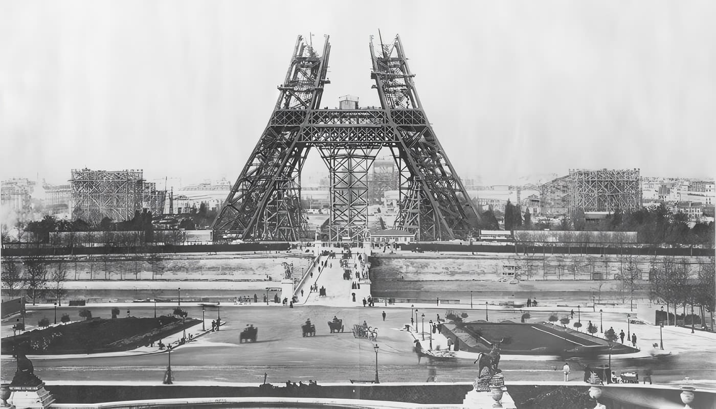 Torre Eiffel Historia y Construcción