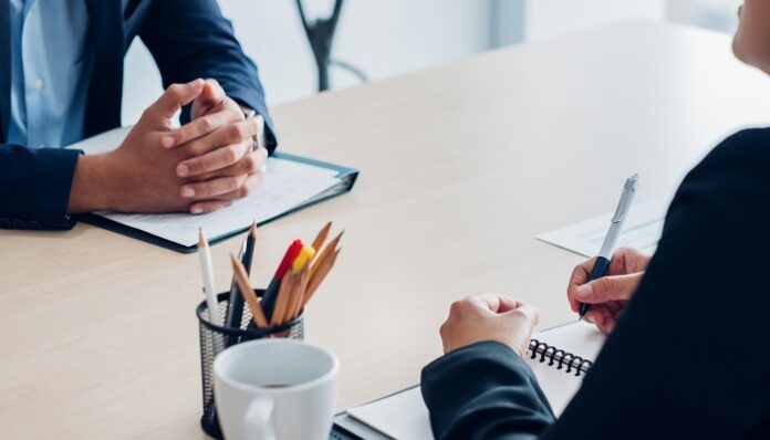 Cuándo Hacer una Evaluación de Desempeño Laboral