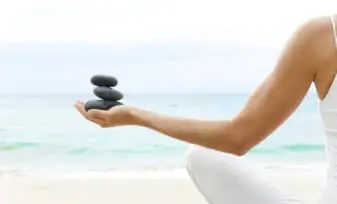 Meditando con Piedras
