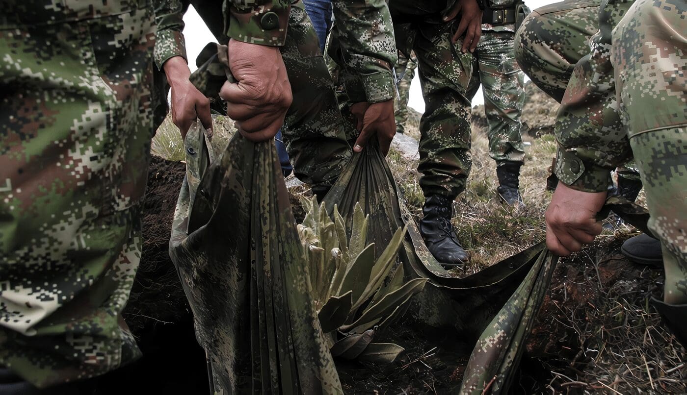 Los riesgos y oportunidades de usar a las Fuerzas Militares en la protección del ambiente