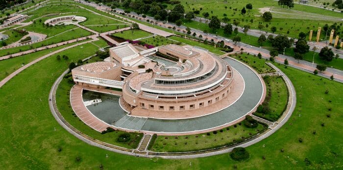 Biblioteca virgilio barco