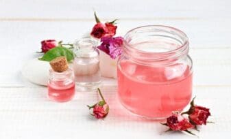 Agua de Rosas para tu Piel