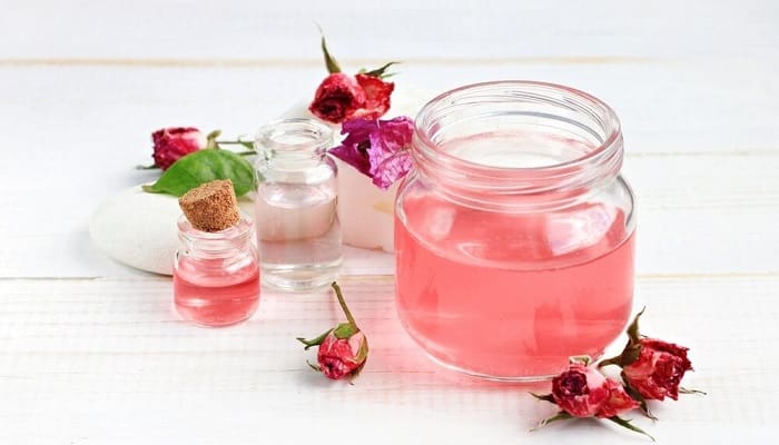 Agua de Rosas para tu Piel