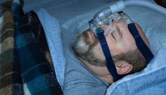 Apnea del Sueño leve incrementa el Riesgo Cardiaco