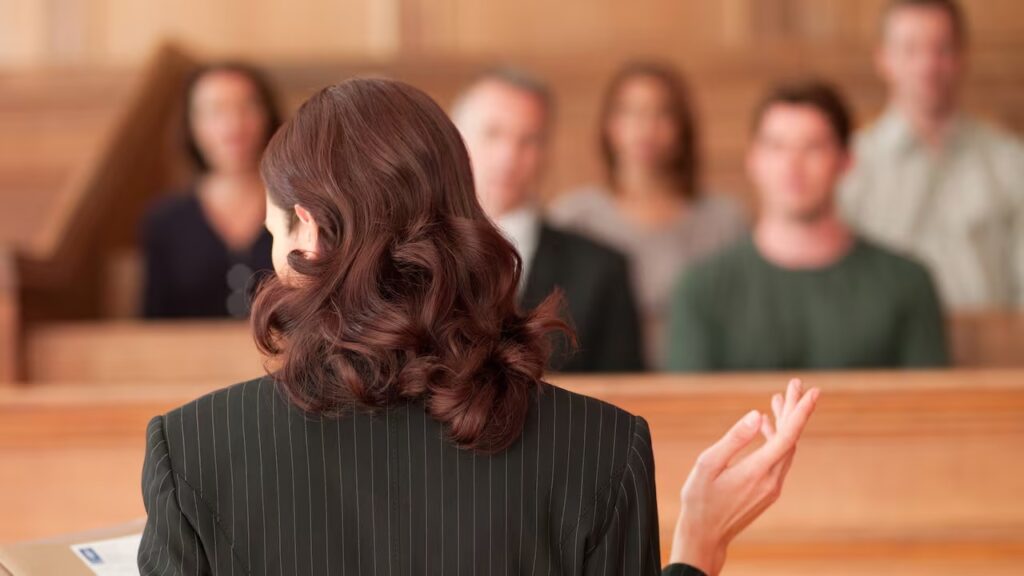 Recomendaciones para elegir un abogado especializado en derecho penal