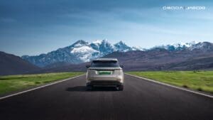 Vista trasera del J5 EV