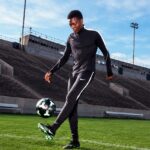 Guayos y ropa de fútbol en Hot Sale